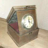 ساعت رومیزی چوبی قدیمی دست ساز