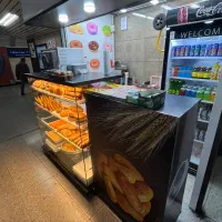 فروشنده خانوم