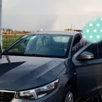 تارا دنده‌ای، مدل ۱۴۰۰
