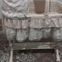 گهواره موزیکال|تخت و صندلی بچه|مشهد, آزادشهر|دیوار