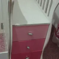 تخت کودک و نوزادی|تخت و صندلی بچه|شیراز, تندگویان|دیوار