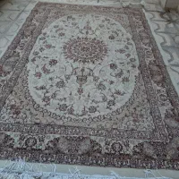 قالیچه کرم رنگ