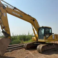اجاره بیل مکانیکی کوماتسو ۲۲۰-۷