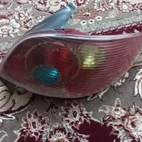 چراغ عقب ۲۰۶