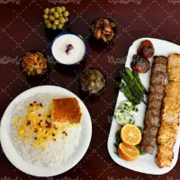 تهیه غذای زرتشت