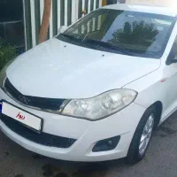 ام وی ام 315 هاچبک
