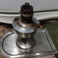 چراغ گردسوز و ظروف قدیمی