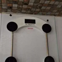 ترازو وزن کشی تا ۱۵۰ کیلو