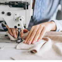 استخدام خیاط ماهر با چرخ صنعتی
