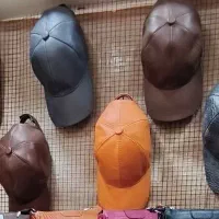 کلاه چرم|کیف، کفش، کمربند|اسفراین, |دیوار