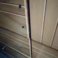 کمد سیسمونی از برند چوب طوسی  بوده