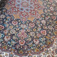 فرش طرح ماسی درهم سالم سالم ومحکم