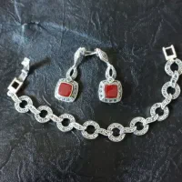 نیم ست دستبند و گوشواره