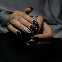 انجام تمامی خدمات ناخن