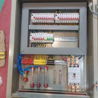 مونتاژ کار تابلو برق