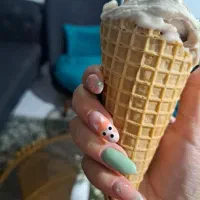 کاشت ناخن ۳۴۰ وکاشت مژه تخفیف230