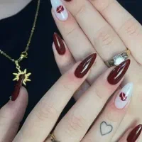 تخفیف ۵۰درصدی ..ناخن۳۸۰.مژه ۲۵۰.اصلاح۱۰۰