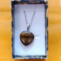 سنگ ارامش و ثروت|بدلیجات|اصفهان, باغ زرشک|دیوار