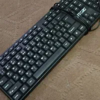 کیبورد کاملا سالم