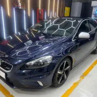 ولوو v40 فول R دیزاین