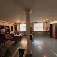 سرقفلی مغازه ۱۴۲ متر تجاری(تولید پوشاک مزون خیاطی)