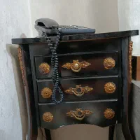 میز تلفن در حد نو