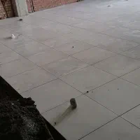 شاگرد کاشی کاری هستم وارد هستم دنبال کارم