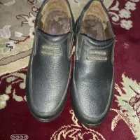 کیف و کفش|کیف، کفش، کمربند|قم, نیروگاه|دیوار