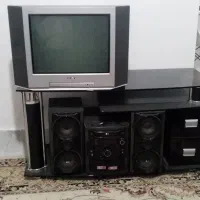 تلویزیون میز تلویزیون و یک ضبط با دو باند|میز تلویزیون|تربتحیدریه, مظفریه|دیوار