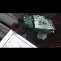 گوهر زمرد سبز پنجشیر به وزن یک کیلو و چهارصد گرم