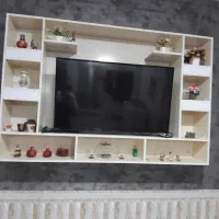 میز تلویزیون دیواری از جنس چوپ