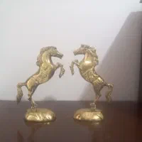 یک جفت اس ایستاده