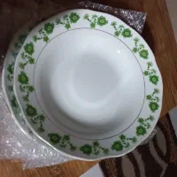 تعدادی ظروف آشپزخانه