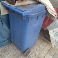 سطل اشغال چرخ دار