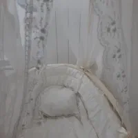 گهواره در حد نو مناسب سیسمونی|تخت و صندلی بچه|یزد, |دیوار