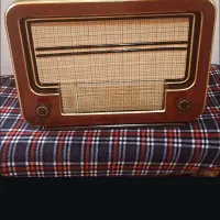 رادیولامپی انگلیسی۹۰ساله پلمپ دست نخورده تمام چوبی