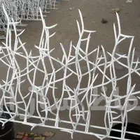 حفاظ روی دیوار شاخگوزنی میلگردی ،بوته ای،در پنجره|خدمات پیشه و مهارت|مشهد, الهیه|دیوار