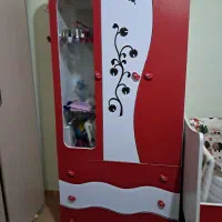 کمد و میز تحریر