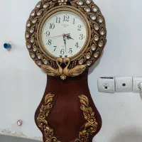 ساعت دیواری