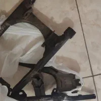 دو شاخ عقب موتور با جا پایی