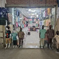 فروشنده خانوم