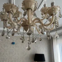 فروش فوری لوستر بسیار شیک وبه روز۱۲شاخه