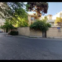 ۲۰۵ متر ویلایی بر ۱۷ صاحب الزمان