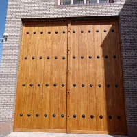 ساخت و مرمت درب و پنجره سنتی چوبی