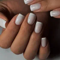 آموزش کاشت ناخن( اقتصادی)