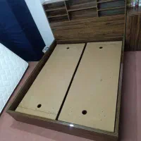 یک عدد تخت دونفره درحدنو