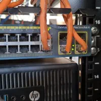 نصب اینترنت پر سرعت. دوربین مداربسته.انواع ویندوز|خدمات رایانه‌ای و موبایل|شیراز, شهرک سراج‎|دیوار
