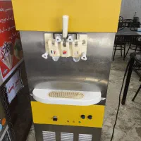 فروش دستگاه بستنی قیفی زن