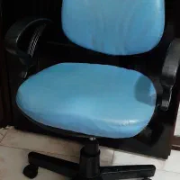 تخت خواب نوجوان و صندلی چرخ دار