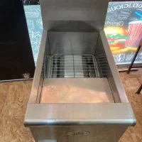 سرخ کن/فر پیتزا/فرساندویچی ۵کاره/|فروشگاه و مغازه|لاهیجان, گلستان|دیوار